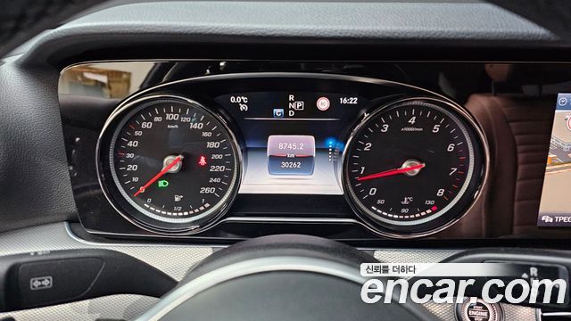 Mercedes-Benz E-Class (W213) E300 Avantgarde 2019 — фото 8