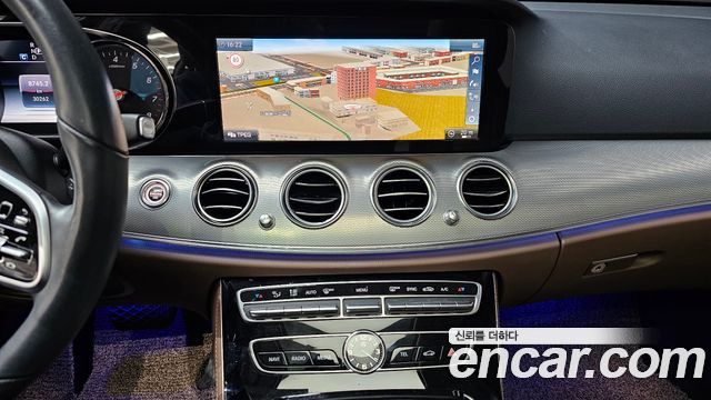 Mercedes-Benz E-Class (W213) E300 Avantgarde 2019 — фото 15
