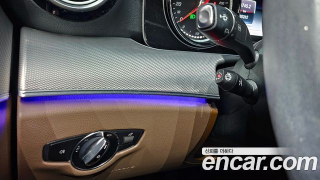 Mercedes-Benz E-Class (W213) E300 Avantgarde 2019 — фото 17