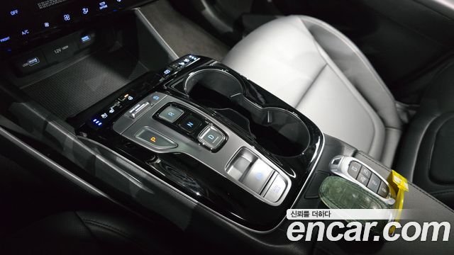 Hyundai Tucson (NX4) Gasoline 1.6 Turbo 2WD Modern 2023 — фото 9