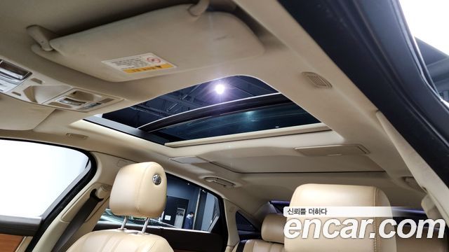 Jaguar XJ 2.0 Luxury LWB X351 2013 — фото 19