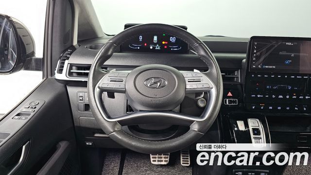 Hyundai Staria Lounge 9-Seater Prestige 2022 — фото 15