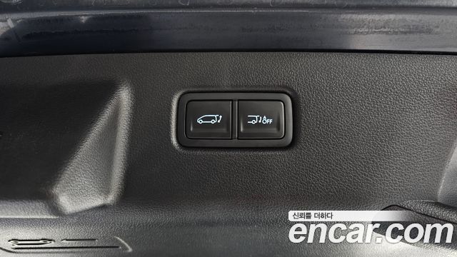 Hyundai Staria Lounge 9-Seater Prestige 2022 — фото 20