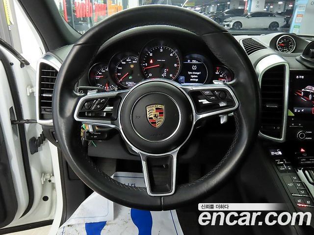 Porsche Cayenne 3.0 Diesel Platium Edition 958 2017 — фото 8