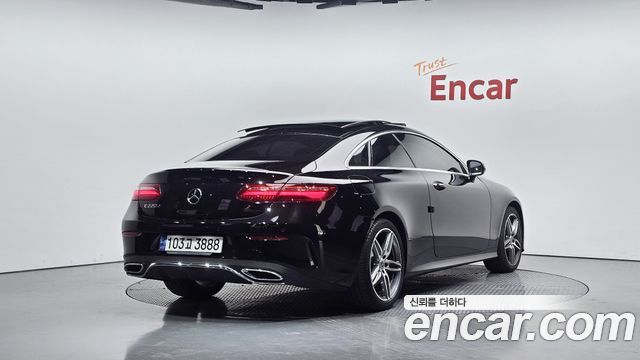 Mercedes-Benz E-Class (W213) E220d Coupe 2019 — фото 2