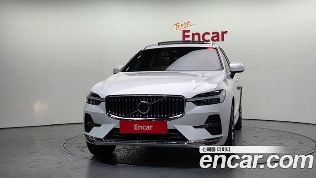 Volvo XC60 (II) B5 Inscription 2022 — фото 3