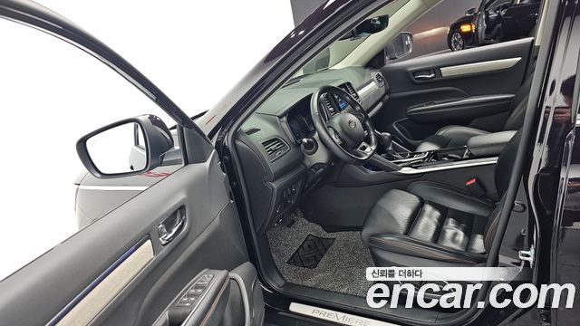 Renault Korea QM6 2.0 LPe Premiere 2WD 2022 — фото 10