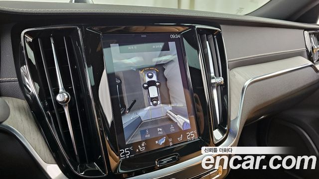 Volvo S60 (III) T5 Inscroption 2020 — фото 19