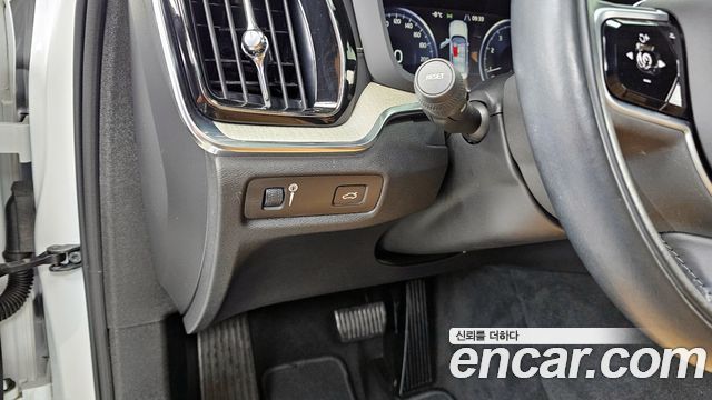 Volvo S60 (III) T5 Inscroption 2020 — фото 20