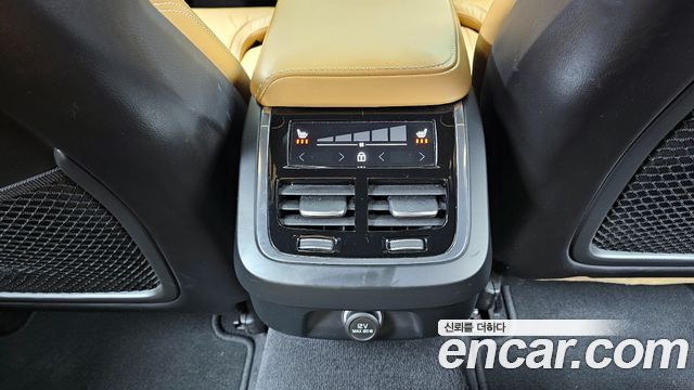 Volvo S60 (III) T5 Inscroption 2020 — фото 22