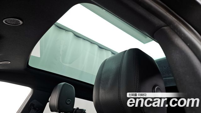 Land Rover Range Rover Evoque (II) P250 R-Dynamic SE 2021 — фото 19
