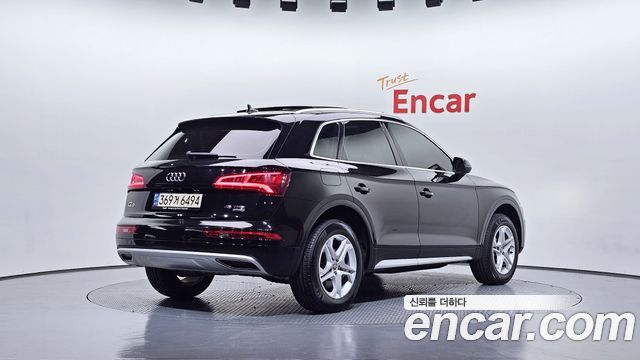 Audi Q5 (FY) 45 TFSI Quattro 2020 — фото 2