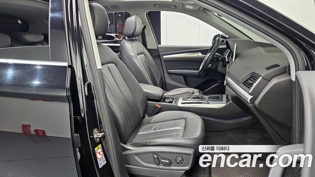Audi Q5 (FY) 45 TFSI Quattro 2020 — фото 10