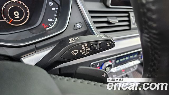 Audi Q5 (FY) 45 TFSI Quattro 2020 — фото 16