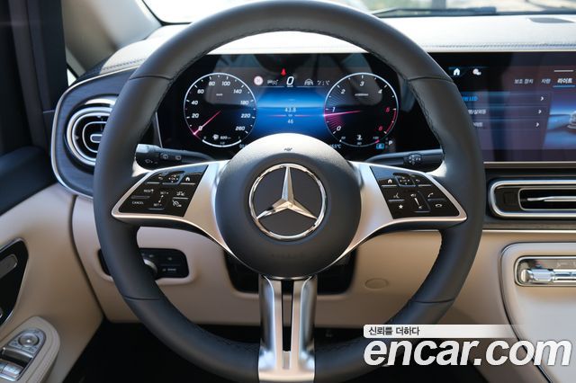 Mercedes-Benz V-Class V300 CDI W447 2025 — фото 10