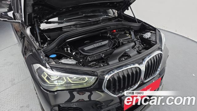BMW X1 (F48) xDrive 20i M Sport 2022 — фото 6