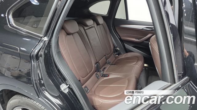 BMW X1 (F48) xDrive 20i M Sport 2022 — фото 12