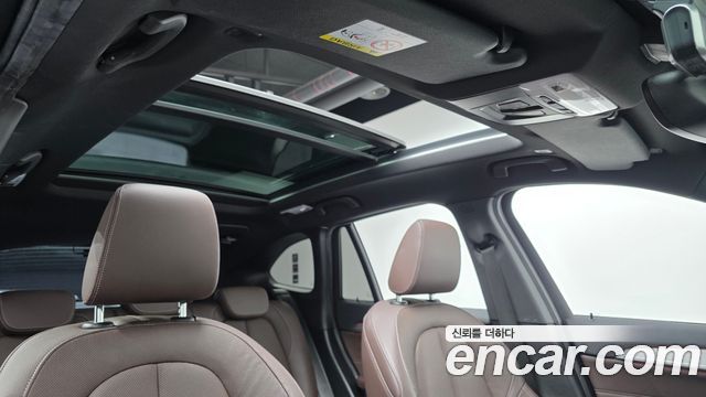 BMW X1 (F48) xDrive 20i M Sport 2022 — фото 17