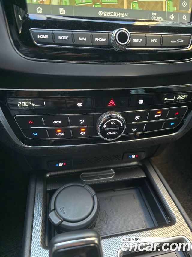 KG Mobility (SsangYong) Rexton Diesel 2.2 4WD The Black 2023 — фото 15