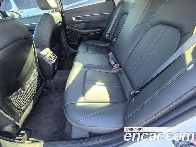 Hyundai Sonata (DN8) 2.0 Premium Plus 2022 — фото 21