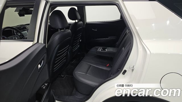 KG Mobility (SsangYong) Tivoli Air 1.5 A3 2WD 2022 — фото 11