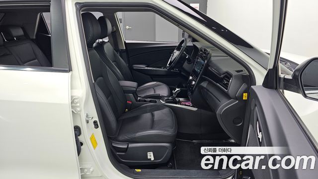 KG Mobility (SsangYong) Tivoli Air 1.5 A3 2WD 2022 — фото 12