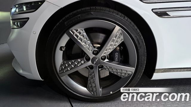 Genesis G80 (RG3) Gasoline 2.5 Turbo AWD 2022 — фото 5