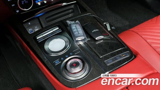 Genesis G80 (RG3) Gasoline 2.5 Turbo AWD 2022 — фото 9