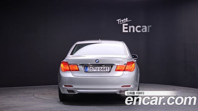 BMW 7 Series (F01) 740Li 2011 — фото 4
