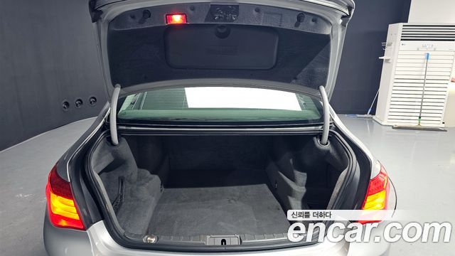 BMW 7 Series (F01) 740Li 2011 — фото 20