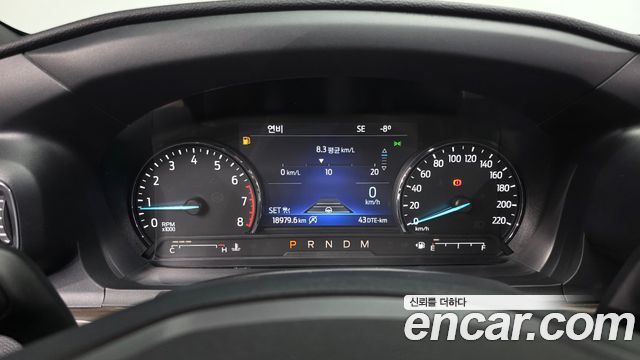 Ford Explorer (VI) 2.3 LimIted 4WD 2020 — фото 8