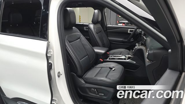 Ford Explorer (VI) 2.3 LimIted 4WD 2020 — фото 10