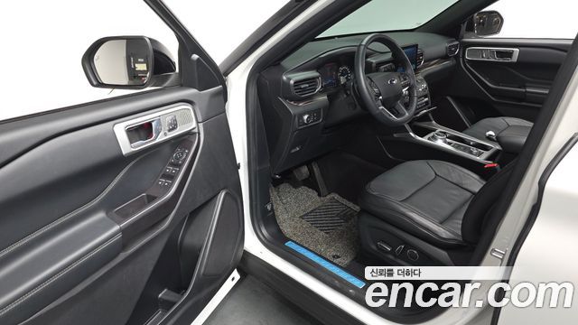 Ford Explorer (VI) 2.3 LimIted 4WD 2020 — фото 12