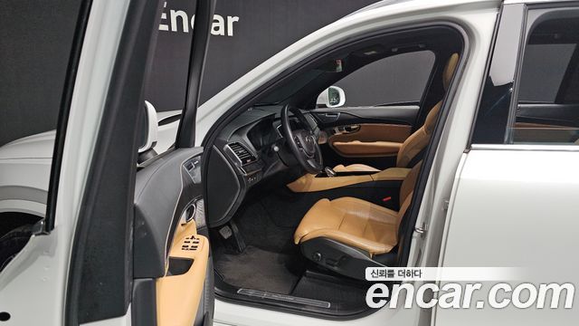 Volvo XC90 (II) T8 Inscription Hybird 2021 — фото 10