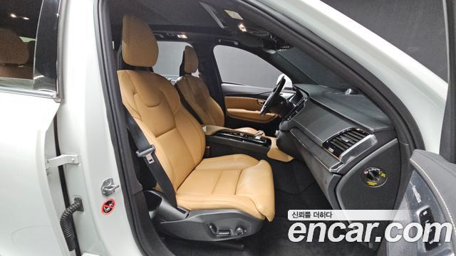 Volvo XC90 (II) T8 Inscription Hybird 2021 — фото 11