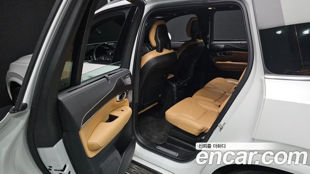 Volvo XC90 (II) T8 Inscription Hybird 2021 — фото 12