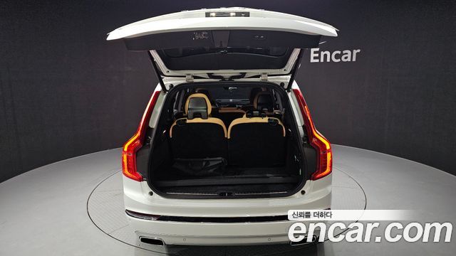 Volvo XC90 (II) T8 Inscription Hybird 2021 — фото 20
