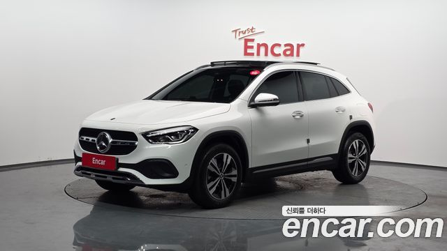 Mercedes-Benz GLA-Class (H247) GLA220