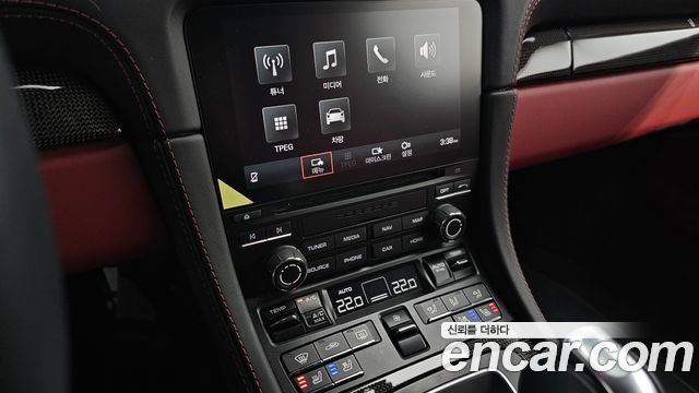 Porsche 718 Cayman 4.0 GTS 2023 — фото 13