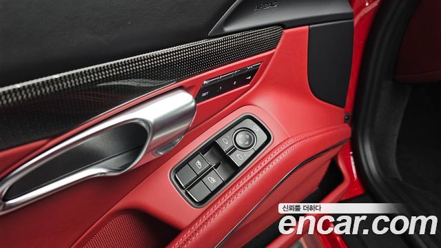 Porsche 718 Cayman 4.0 GTS 2023 — фото 16