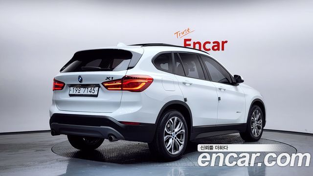 BMW X1 (F48) xDrive 20d 2016 — фото 2