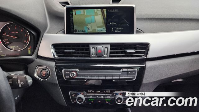 BMW X1 (F48) xDrive 20d 2016 — фото 15