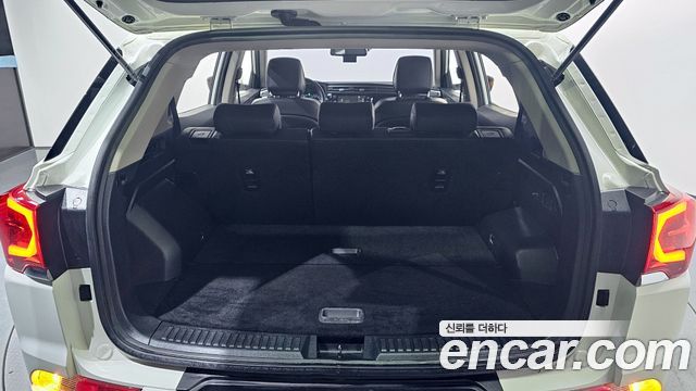 KG Mobility (SsangYong) Beautiful Korando Gasoline 1.5 2WD C5 Plus 2022 — фото 20