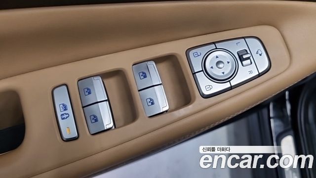 Hyundai Santa Fe Diesel 2.2 2WD Calligraphy 2021 — фото 20