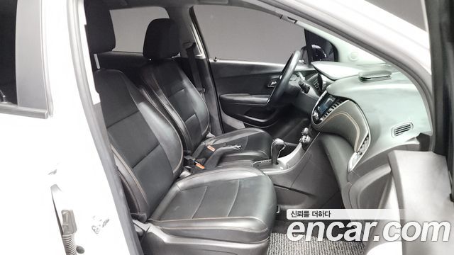 Chevrolet Trax 1.4 Red Line LT Core 2019 — фото 10