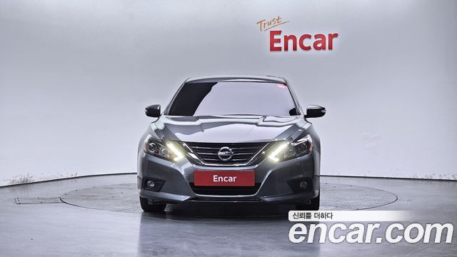 Nissan Altima 2.5 Smart L33 2017 — фото 3