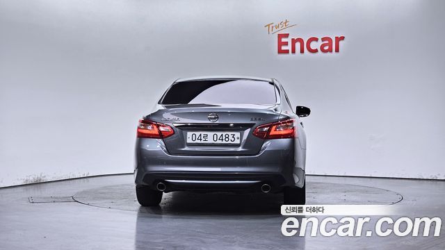 Nissan Altima 2.5 Smart L33 2017 — фото 4