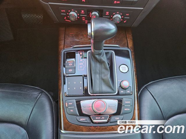 Audi A6 45 TDI Quattro C7 2015 — фото 9