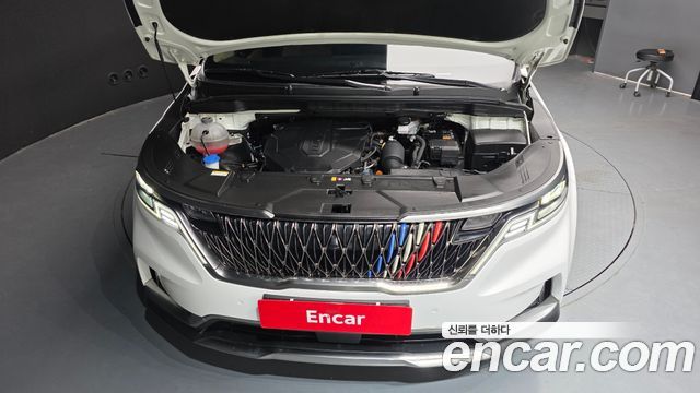 Kia Carnival (IV) Diesel 9-Seater Signature 2023 — фото 6