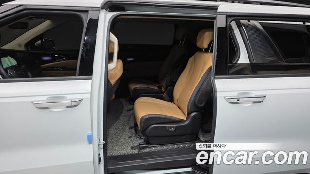 Kia Carnival (IV) Diesel 9-Seater Signature 2023 — фото 11